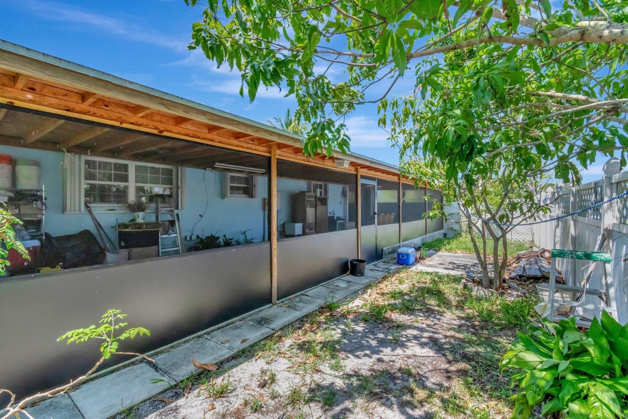 3935 Chickasha Road, Atlantis, FL 33462 Photo