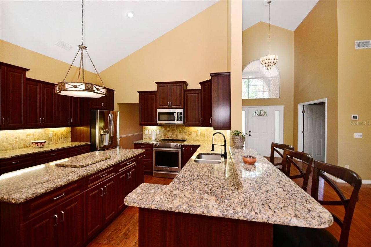 682 Ferncliff Drive, Port Orange, FL 32127 Photo