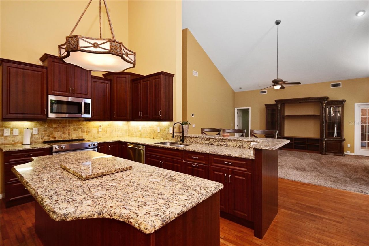 682 Ferncliff Drive, Port Orange, FL 32127 Photo