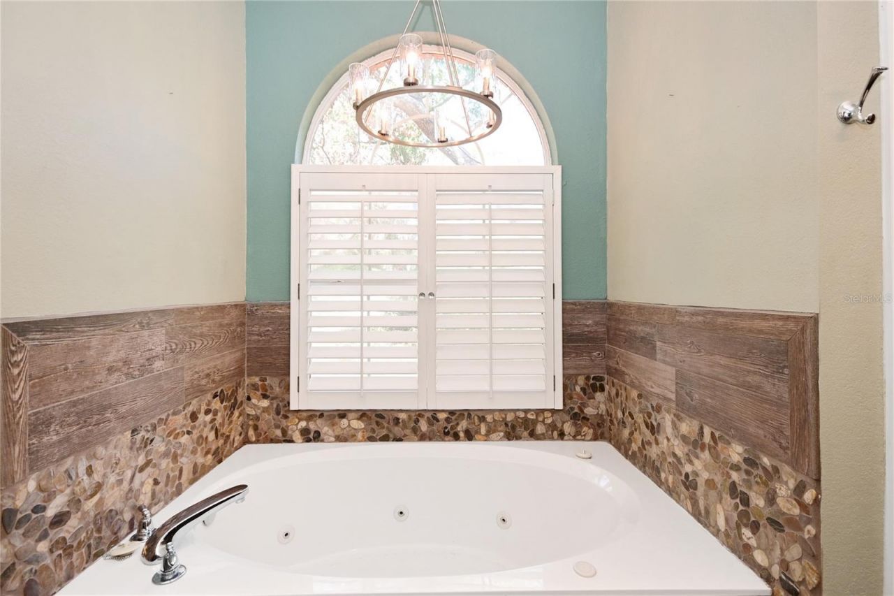 682 Ferncliff Drive, Port Orange, FL 32127 Photo