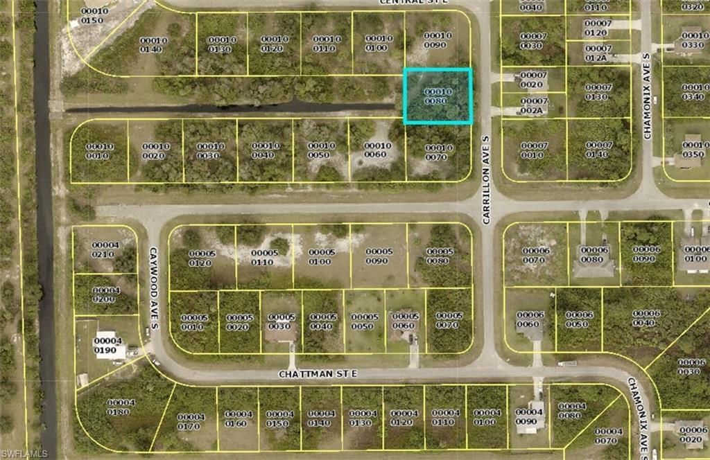 392 Carrillon Ave S, Lehigh Acres, FL 33974 Photo