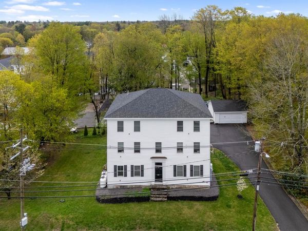 8 College Avenue, Gorham, ME 04038