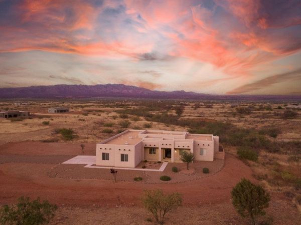 8867 S WELSH Place, Hereford, AZ 85615