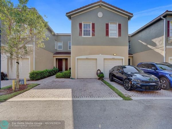 5810 Hampton Hills Blvd, Tamarac, FL 33321