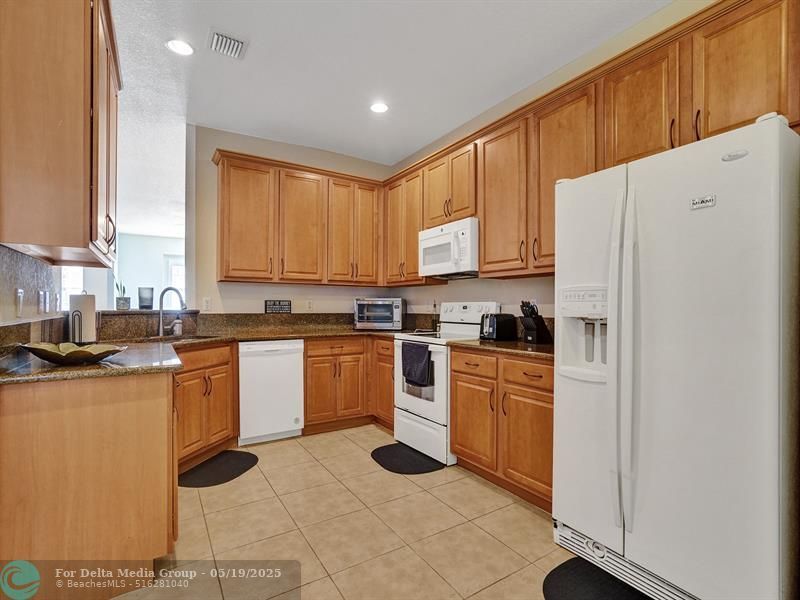 5810 Hampton Hills Boulevard, Tamarac, FL 33321 Photo