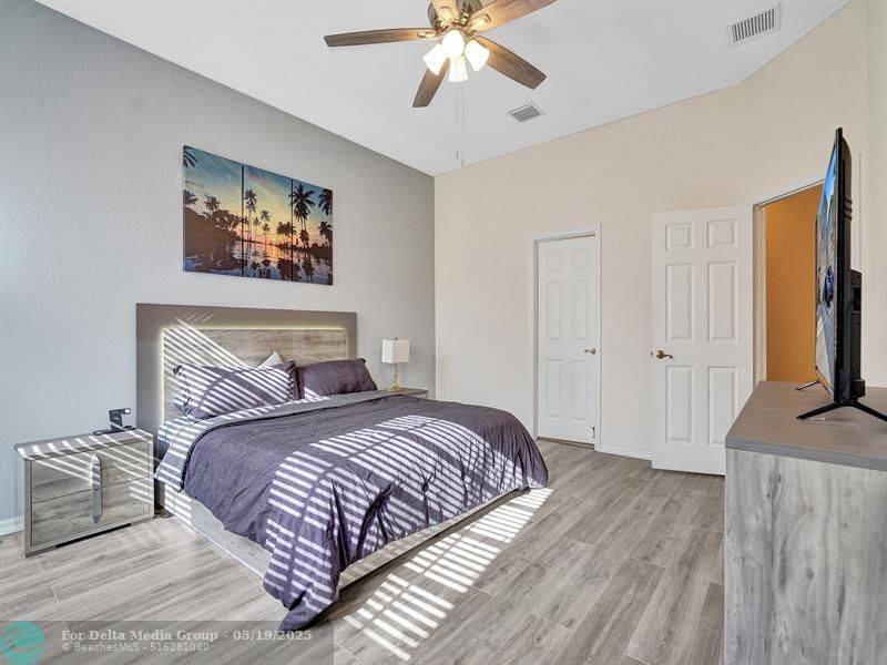 5810 Hampton Hills Boulevard, Tamarac, FL 33321 Photo