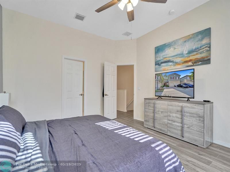 5810 Hampton Hills Boulevard, Tamarac, FL 33321 Photo