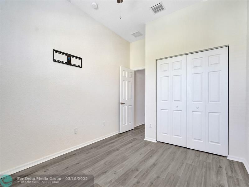 5810 Hampton Hills Boulevard, Tamarac, FL 33321 Photo