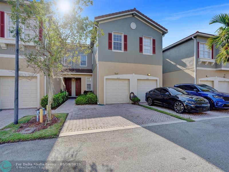 5810 Hampton Hills Boulevard, Tamarac, FL 33321 Photo