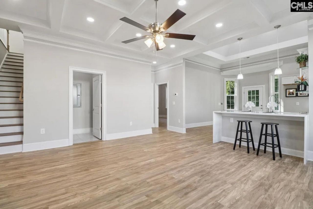 10 Saints Creek Place Photo 15