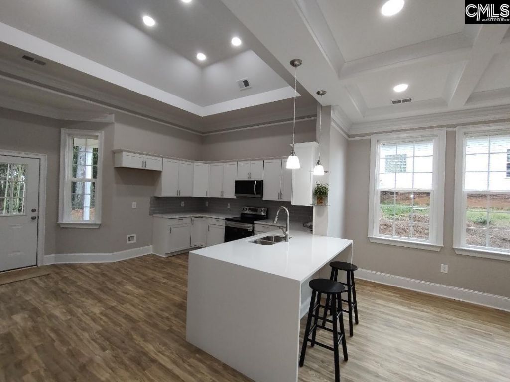 10 Saints Creek Place Photo 19