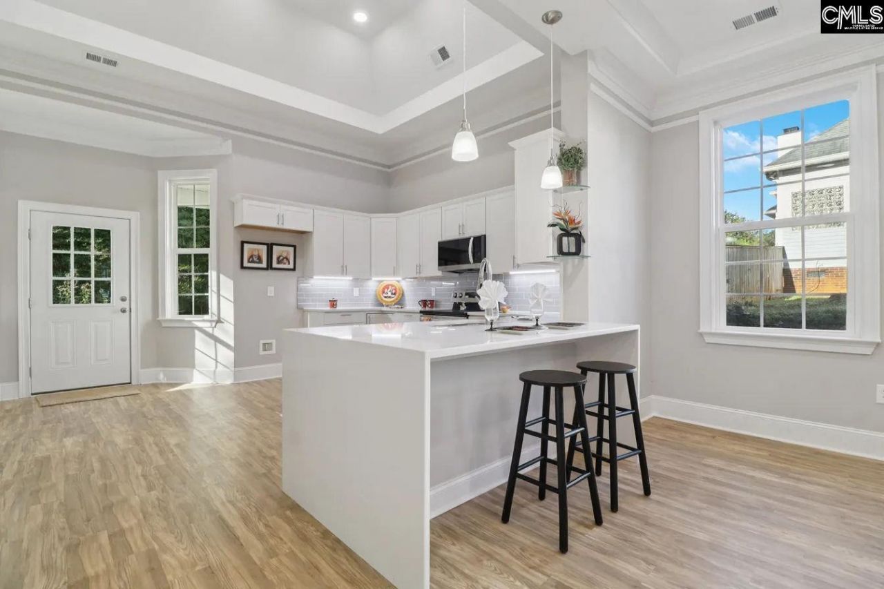 10 Saints Creek Place Photo 28