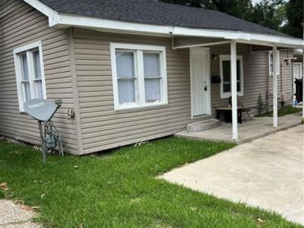 925 Gulf Street, Lake Charles, LA 70601
