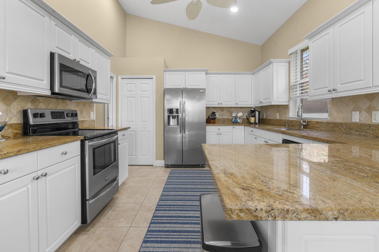 9425 Avenel Lane, Port Saint Lucie, FL 34986 Photo