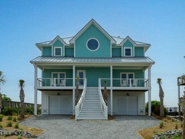 30 Porpoise Place, North Topsail Beach, NC 28460