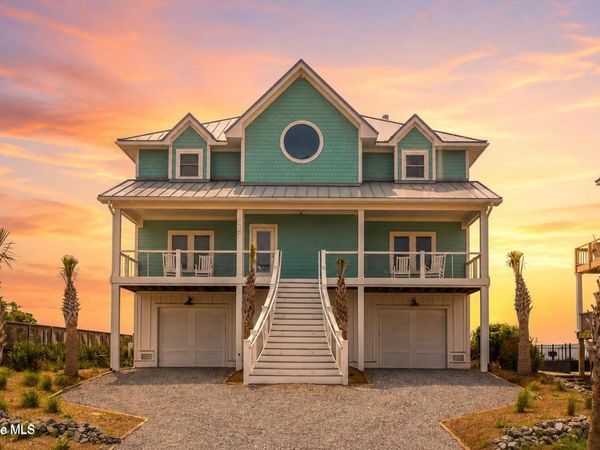 30 Porpoise Place, North Topsail Beach, NC 28460