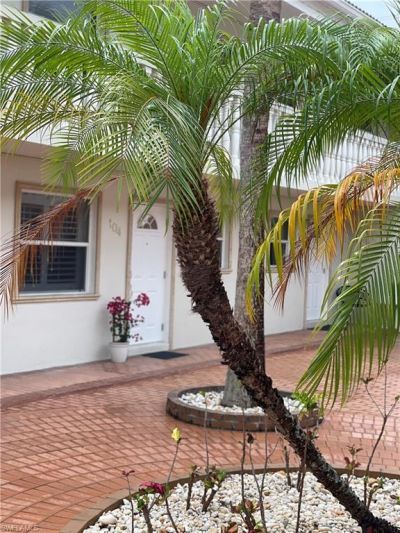 980 7th Ave S, Unit 104, Naples, FL 34102 Photo