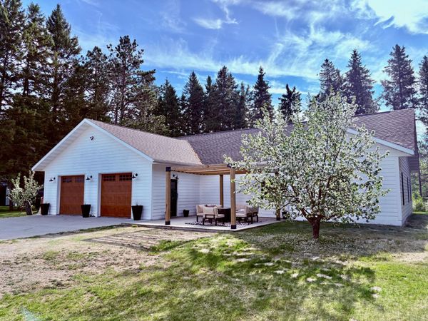 1622 82nd Avenue NW, Williams, MN 56686