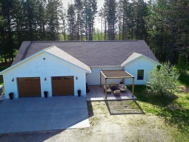 1622 82nd Avenue NW, Williams, MN 56686