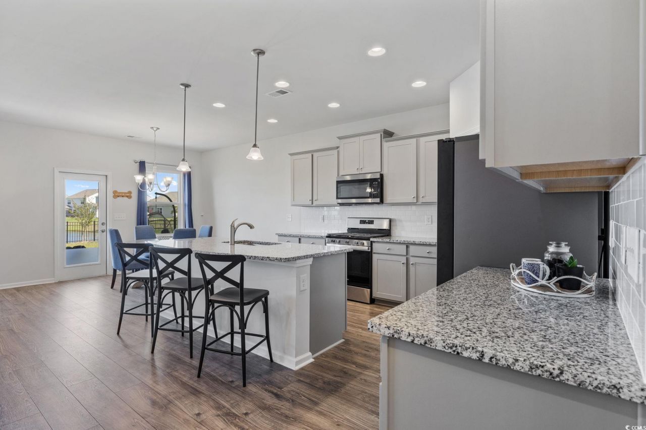 4410 Honir Dr. Photo 9