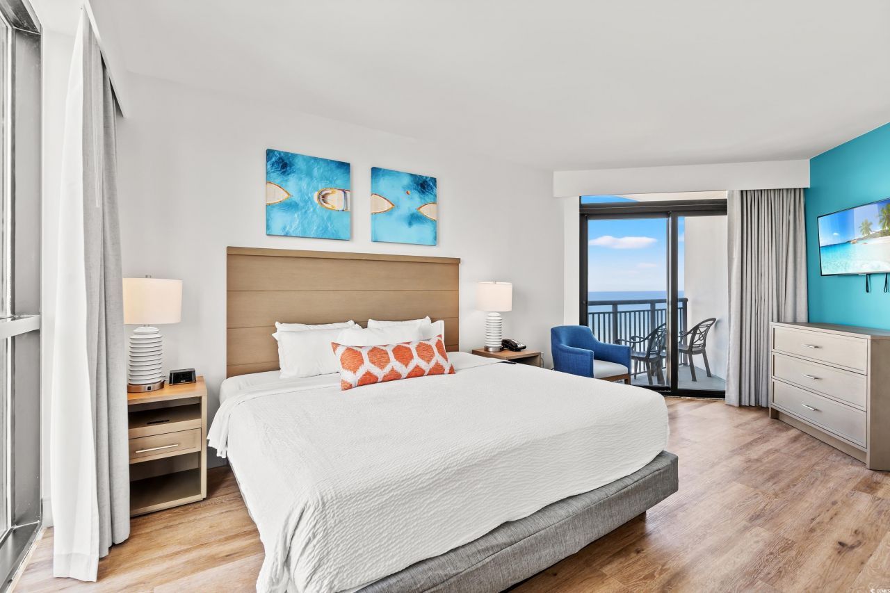 3000 N Ocean Blvd. N Photo 12