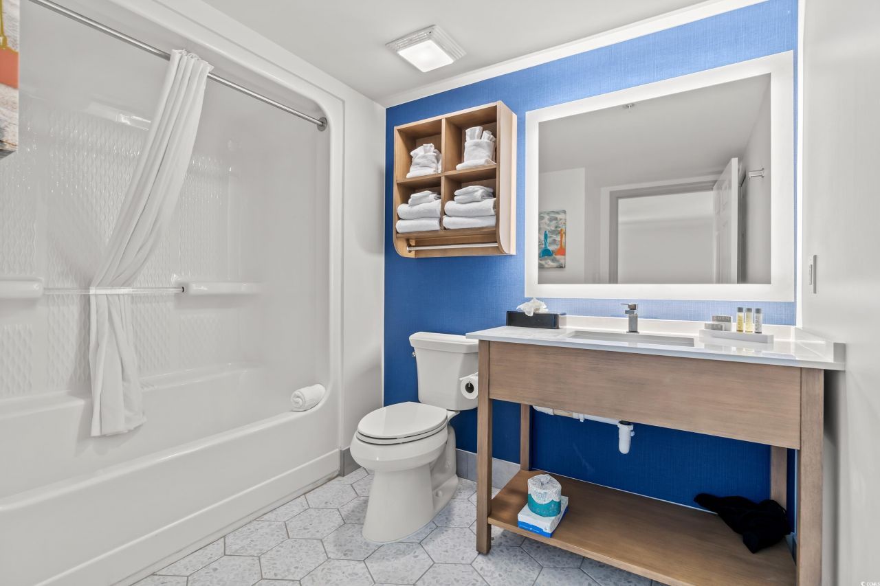 3000 N Ocean Blvd. N Photo 15