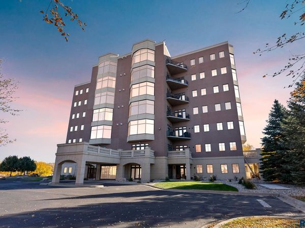 2908 W 37th Cir, Unit 504, Sioux Falls, SD 57105