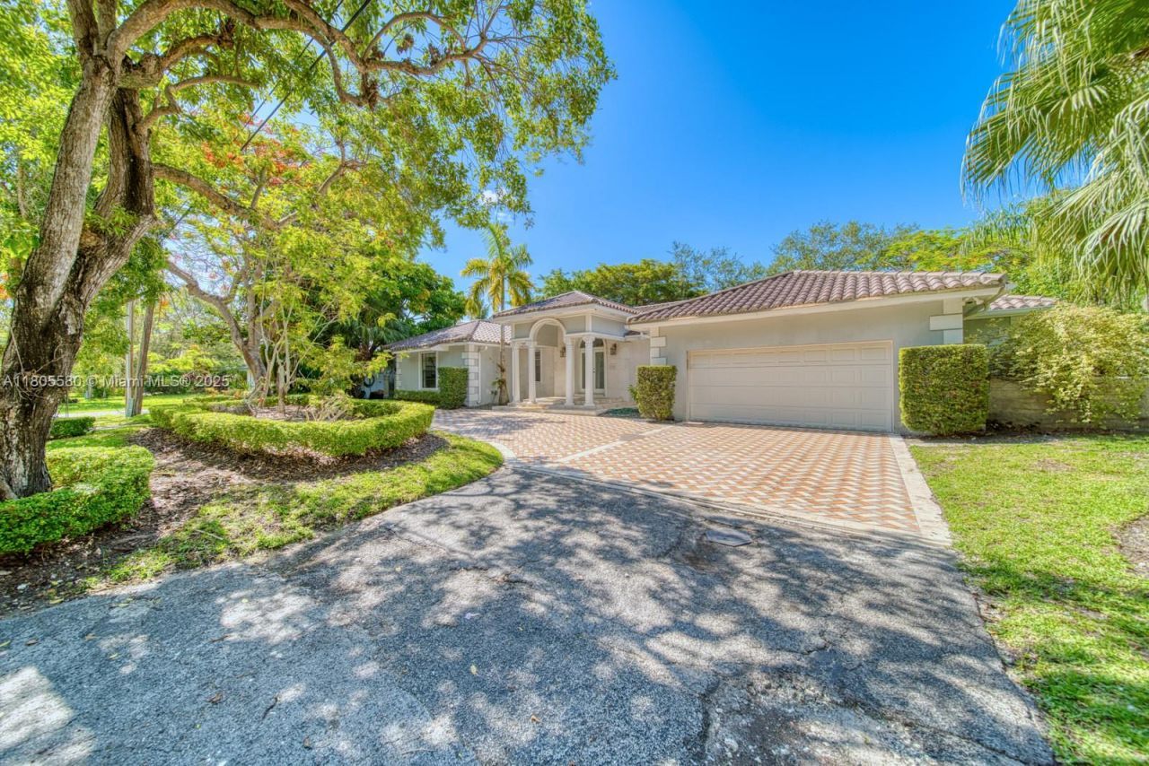 1442 Coruna Ave, Coral Gables, FL 33156 Photo