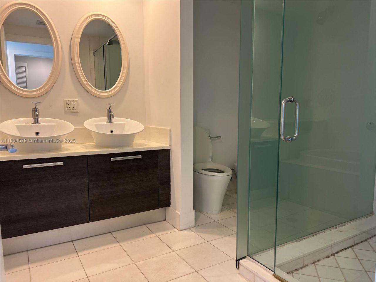 2950 NE 188th St, Unit 444, Aventura, FL 33180 Photo