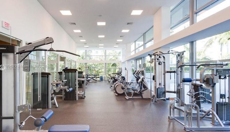 2950 NE 188th St, Unit 444, Aventura, FL 33180 Photo