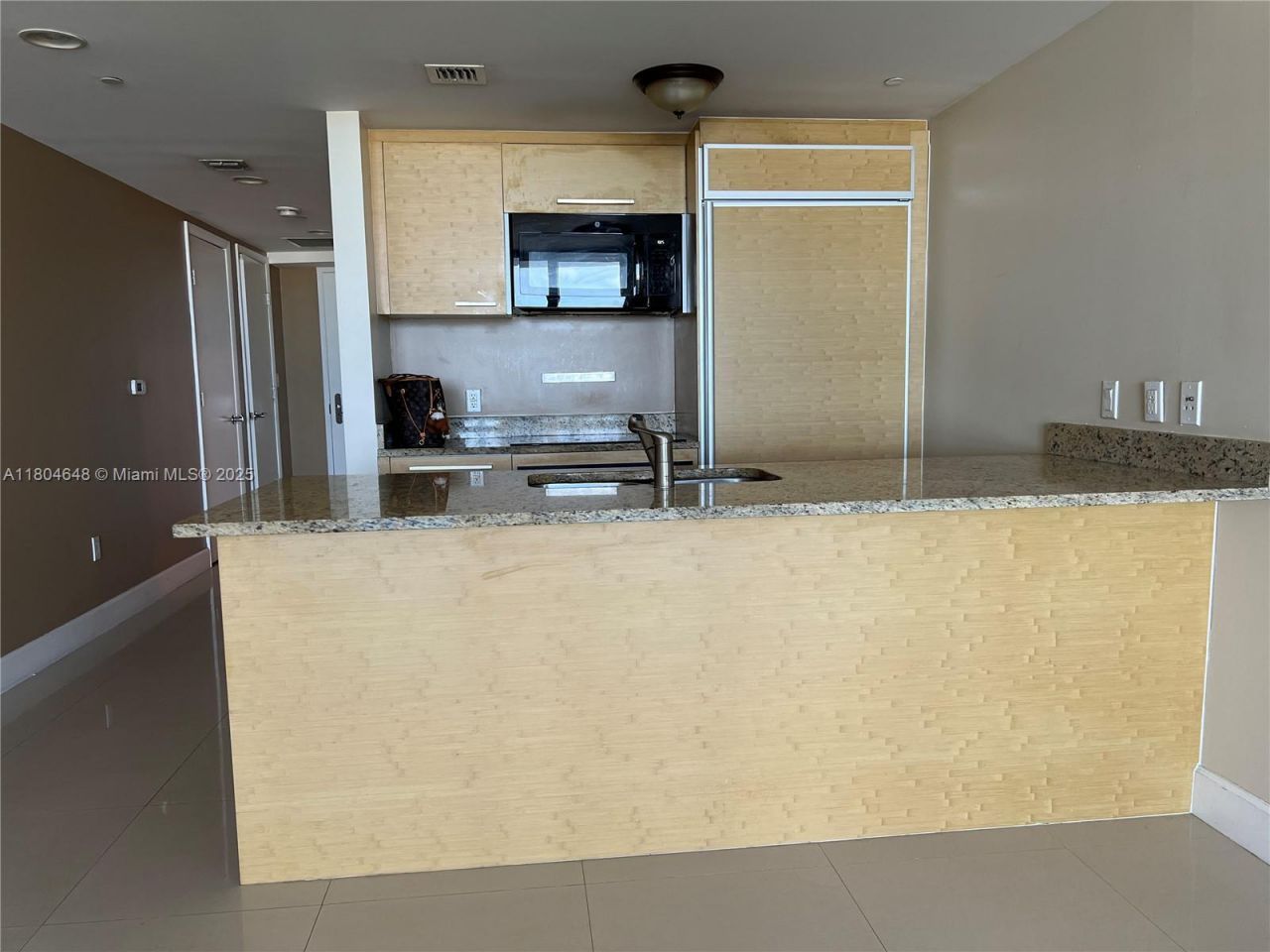 1800 S Ocean Dr, Unit 2006, Hallandale Beach, FL 33009 Photo