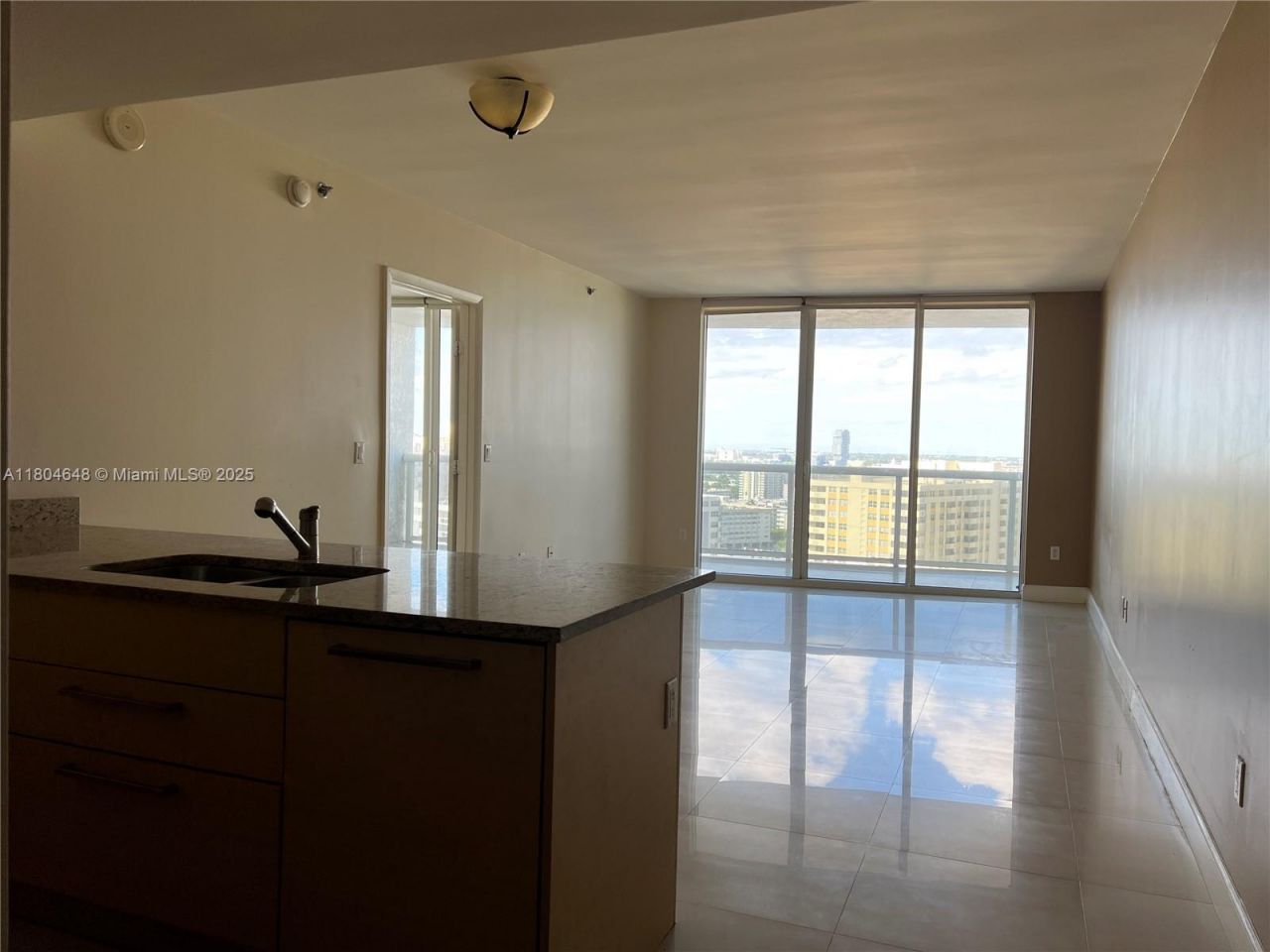 1800 S Ocean Dr, Unit 2006, Hallandale Beach, FL 33009 Photo