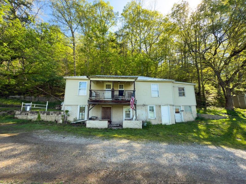 140 Sycamore Street, Glouster, OH 45732 Photo 10