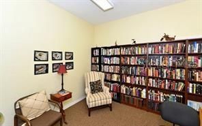 850 S Tamiami Trail, Unit 401, Sarasota, FL 34236 Photo