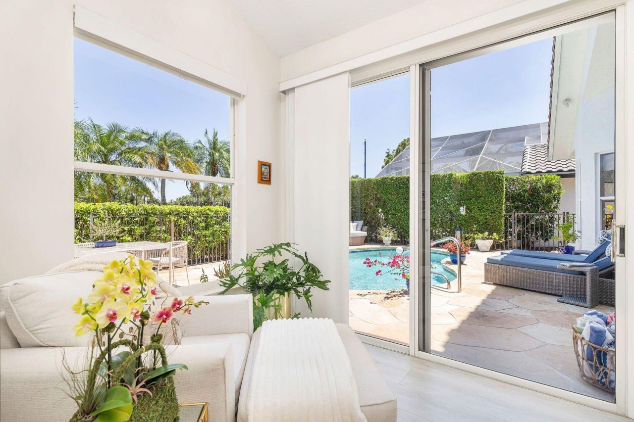 8270 Bob O Link Drive, West Palm Beach, FL 33412 Photo