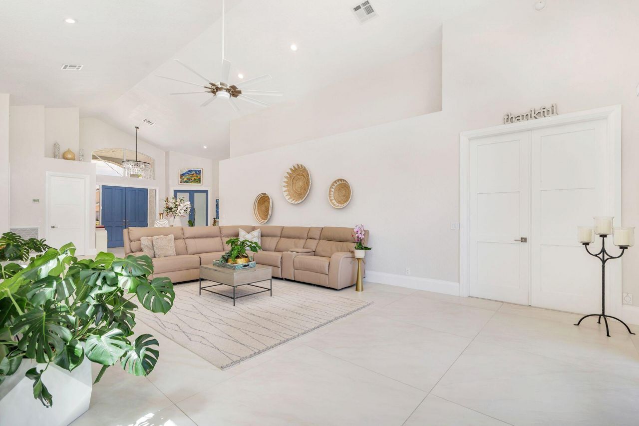 8270 Bob O Link Drive, West Palm Beach, FL 33412 Photo