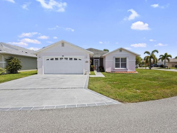 6527 Alheli, Fort Pierce, FL 34951