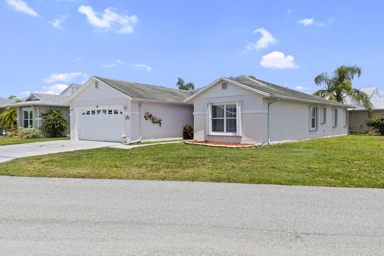 6527 Alheli, Fort Pierce, FL 34951 Photo