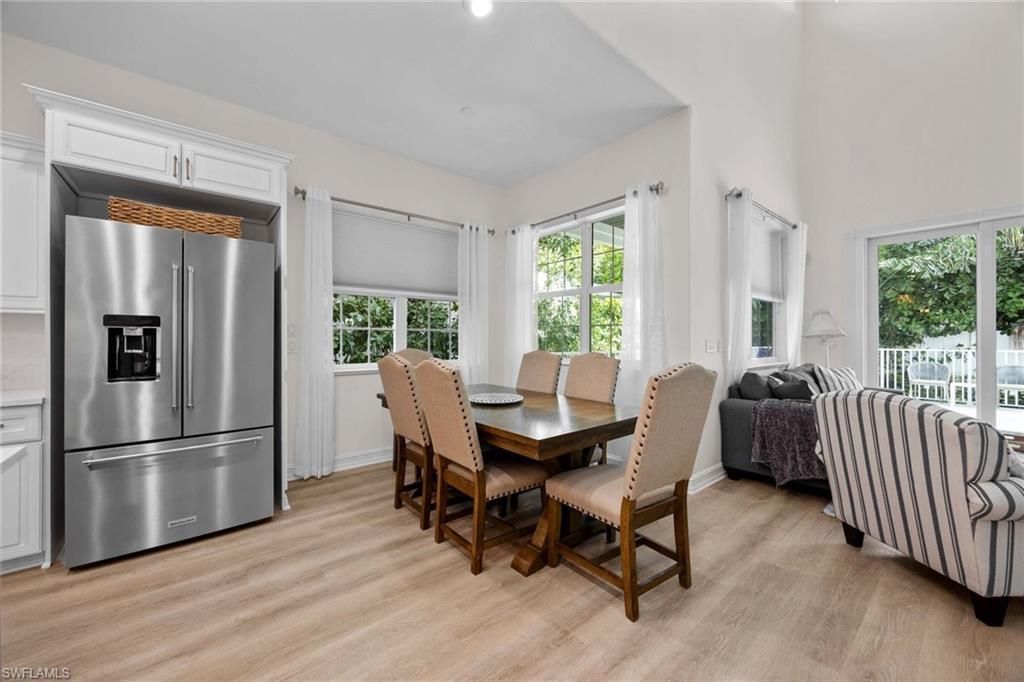 160 3rd St N, Naples, FL 34102 Photo