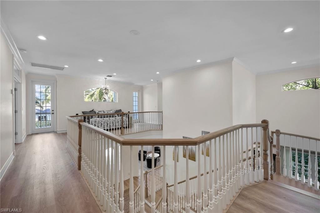 160 3rd St N, Naples, FL 34102 Photo