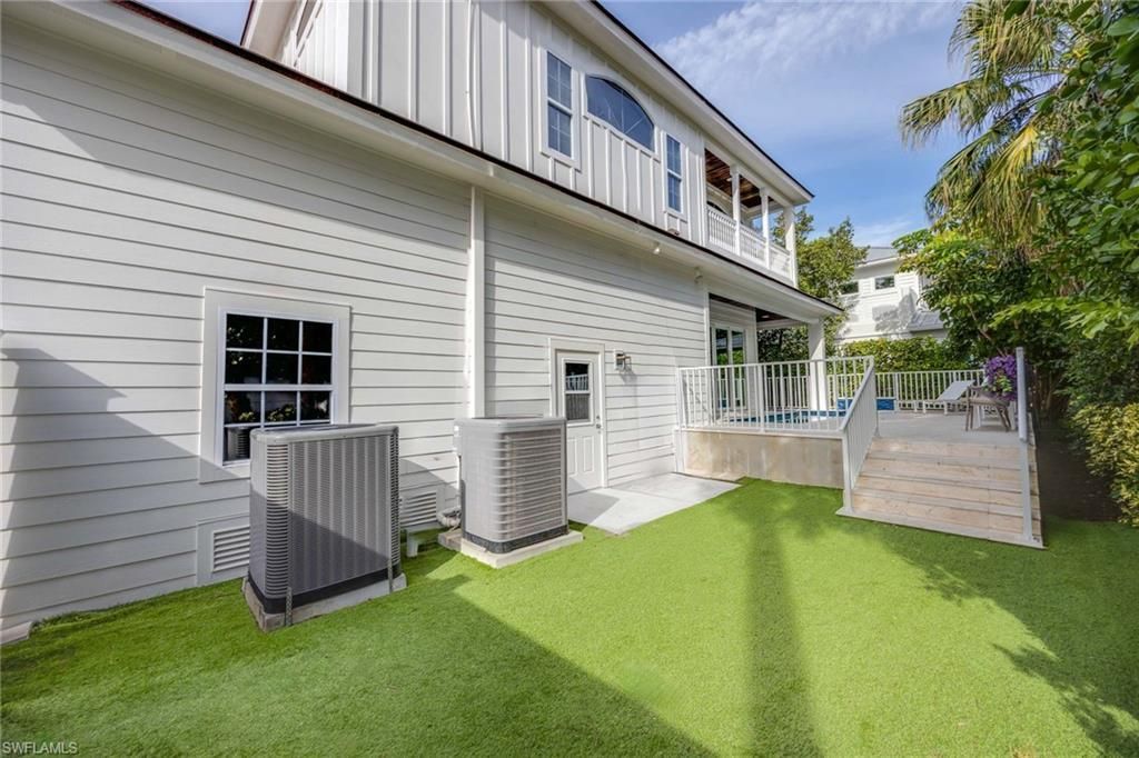 160 3rd St N, Naples, FL 34102 Photo