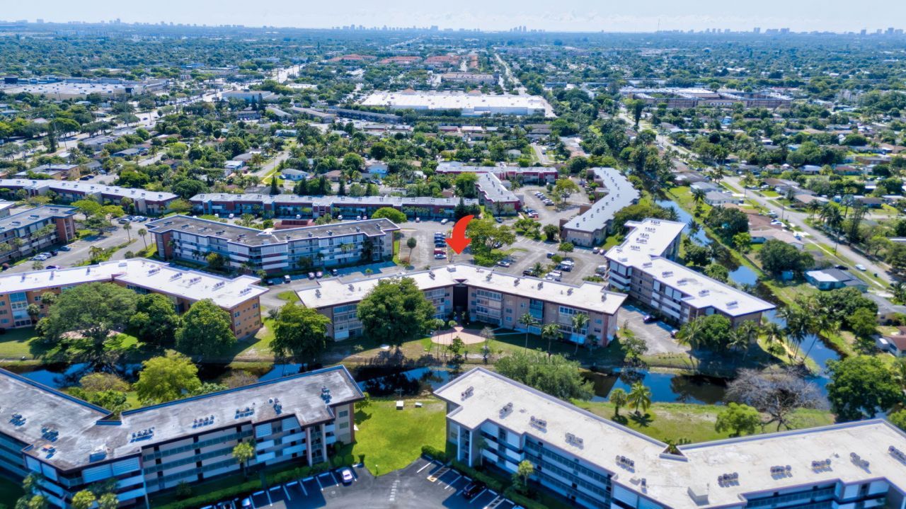 2951 NW 46th Avenue, Unit 407, Lauderdale Lakes, FL 33313 Photo