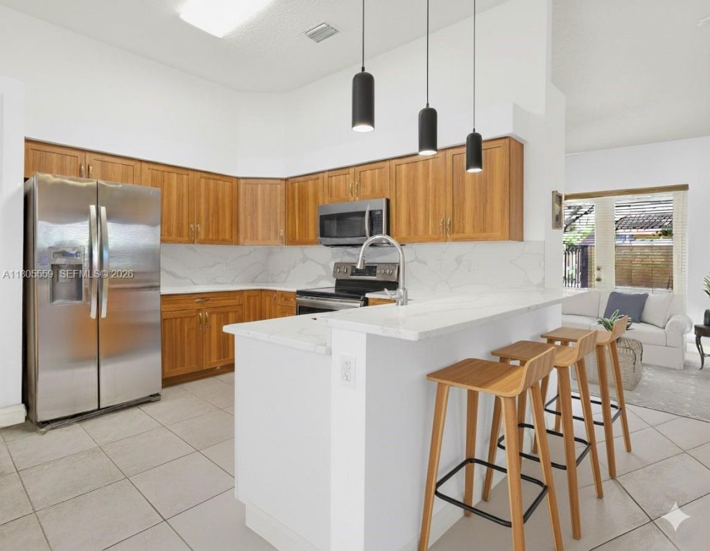 9029 SW 214th St, Cutler Bay, FL 33189 Photo