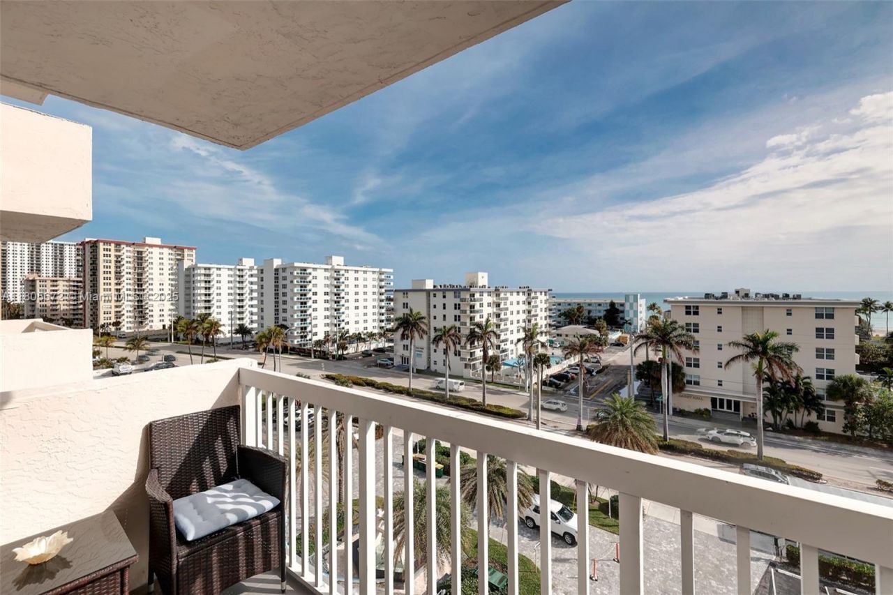 1500 S Ocean Dr, Unit 7J, Hollywood, FL 33019 Photo