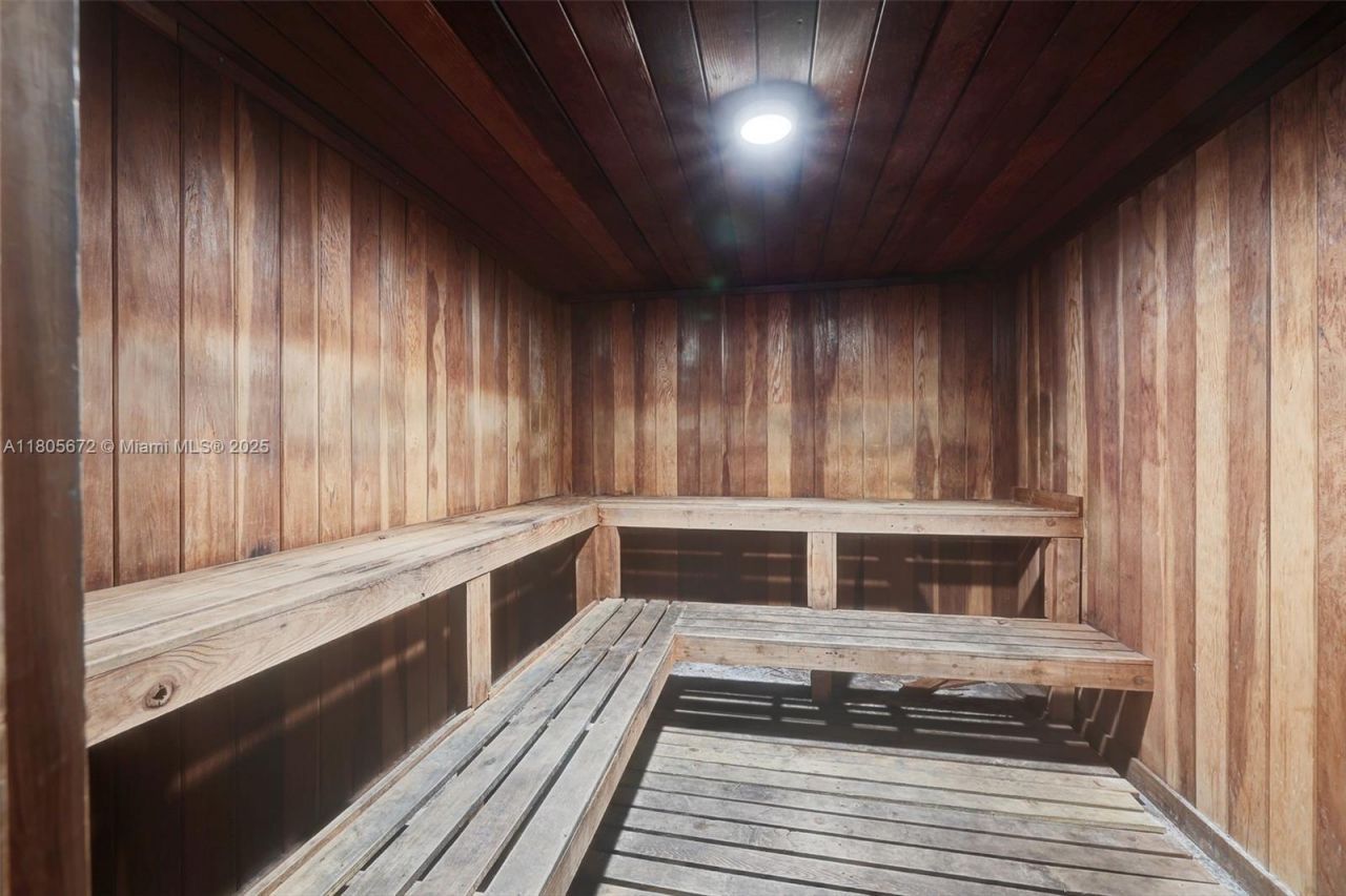 1500 S Ocean Dr, Unit 7J, Hollywood, FL 33019 Photo