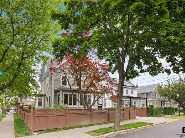 551 Minnieford Avenue, Bronx, NY 10464