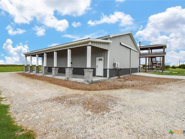 263 Kingfish Lane, Palacios, TX 77465