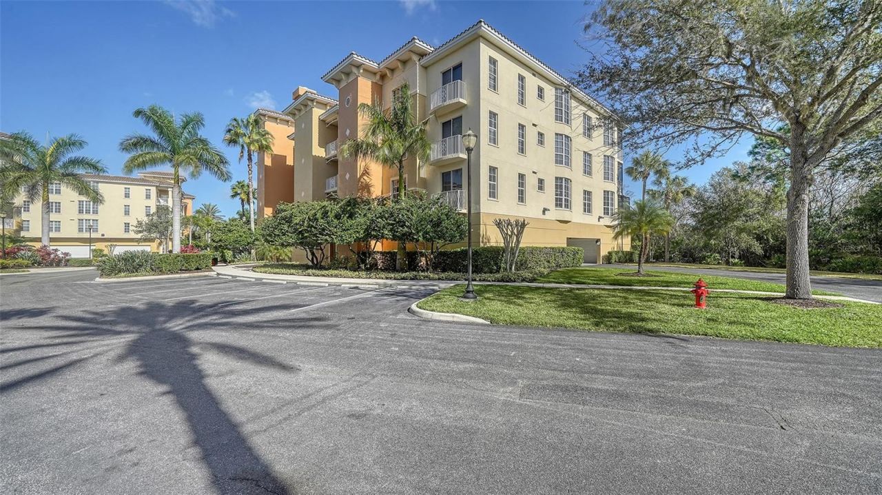 6465 Watercrest Way, Unit 404, Lakewood Ranch, FL 34202 Photo