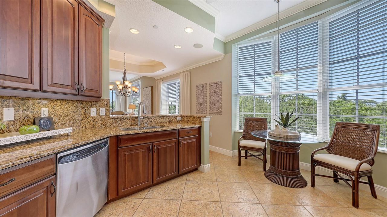 6465 Watercrest Way, Unit 404, Lakewood Ranch, FL 34202 Photo
