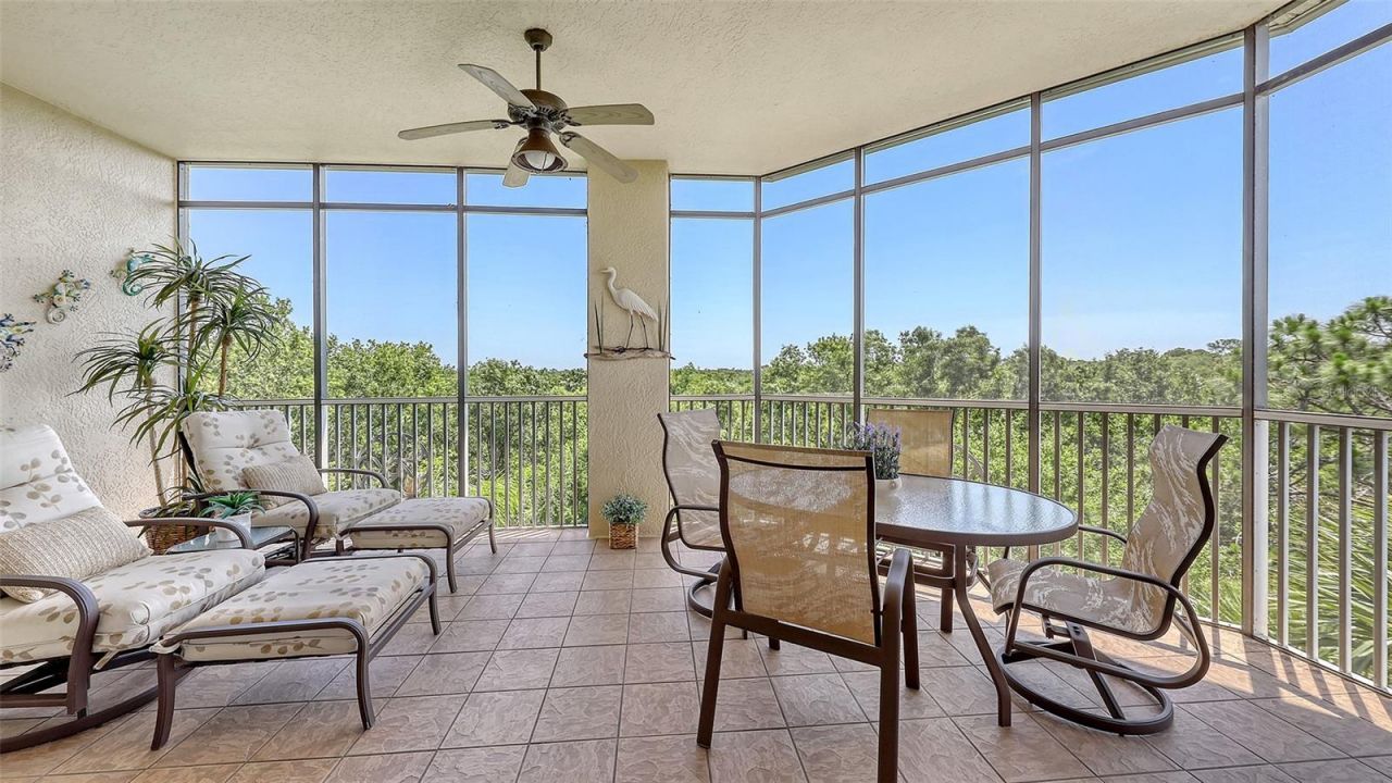6465 Watercrest Way, Unit 404, Lakewood Ranch, FL 34202 Photo